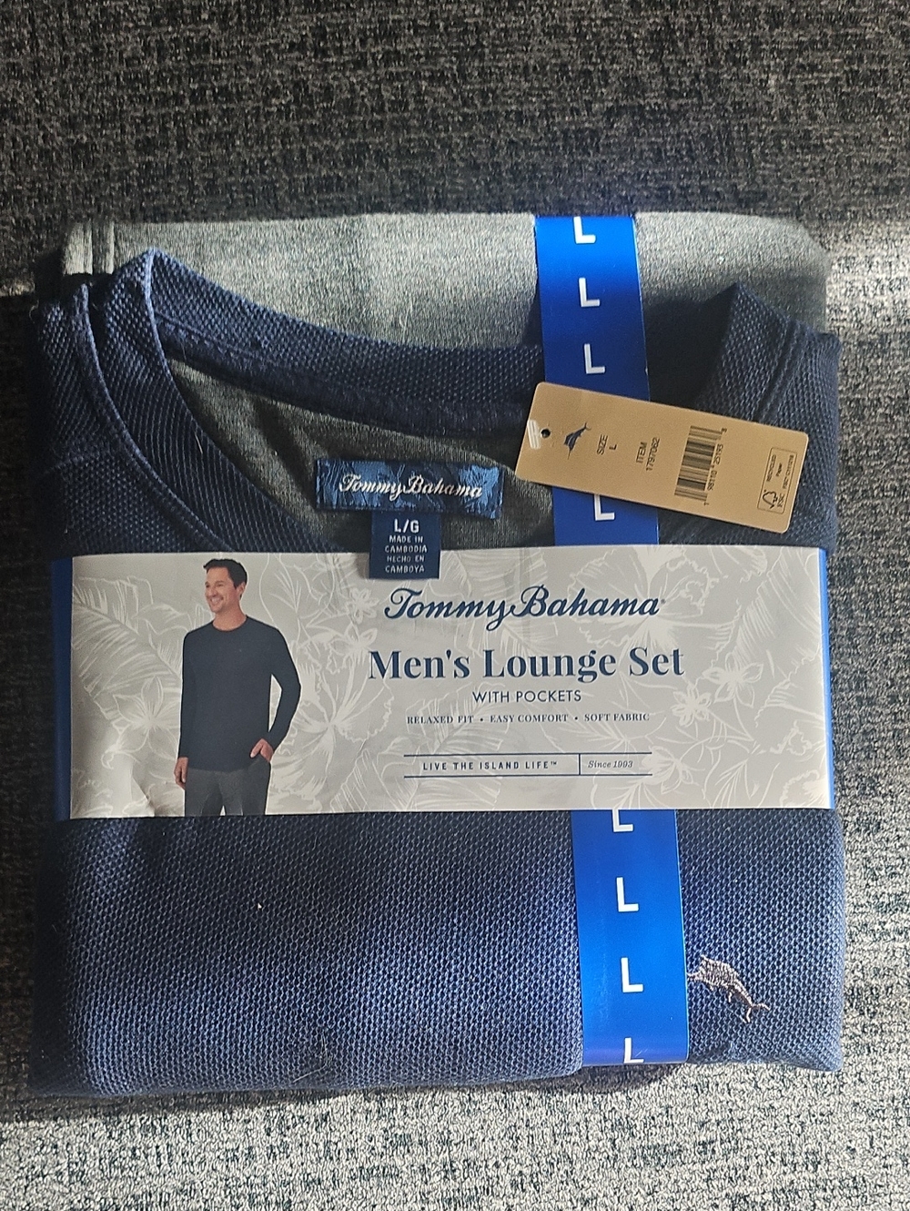 Tommy Bahama Navy and Gray Men's Lounge Set